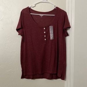 Old navy slim fit medium top